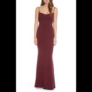 KATIE MAY – Backless Trumpet Gown
Color: SANGRIA